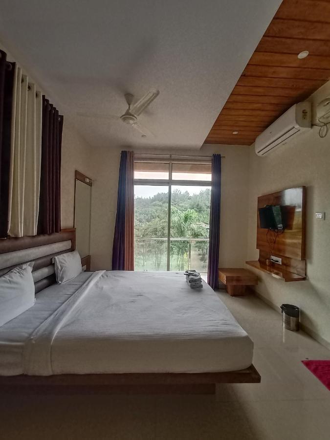Hotel Oakwood Mahābaleshwar Eksteriør bilde