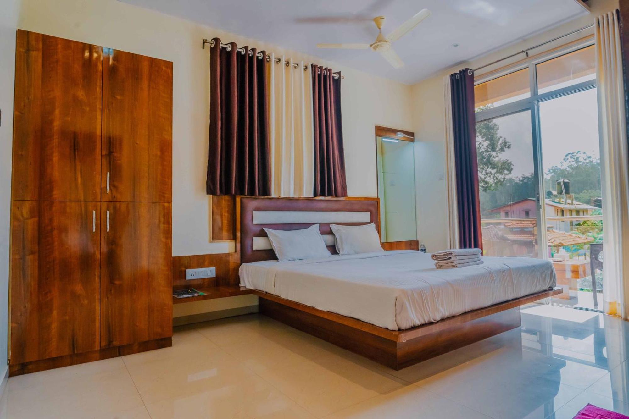 Hotel Oakwood Mahābaleshwar Rom bilde