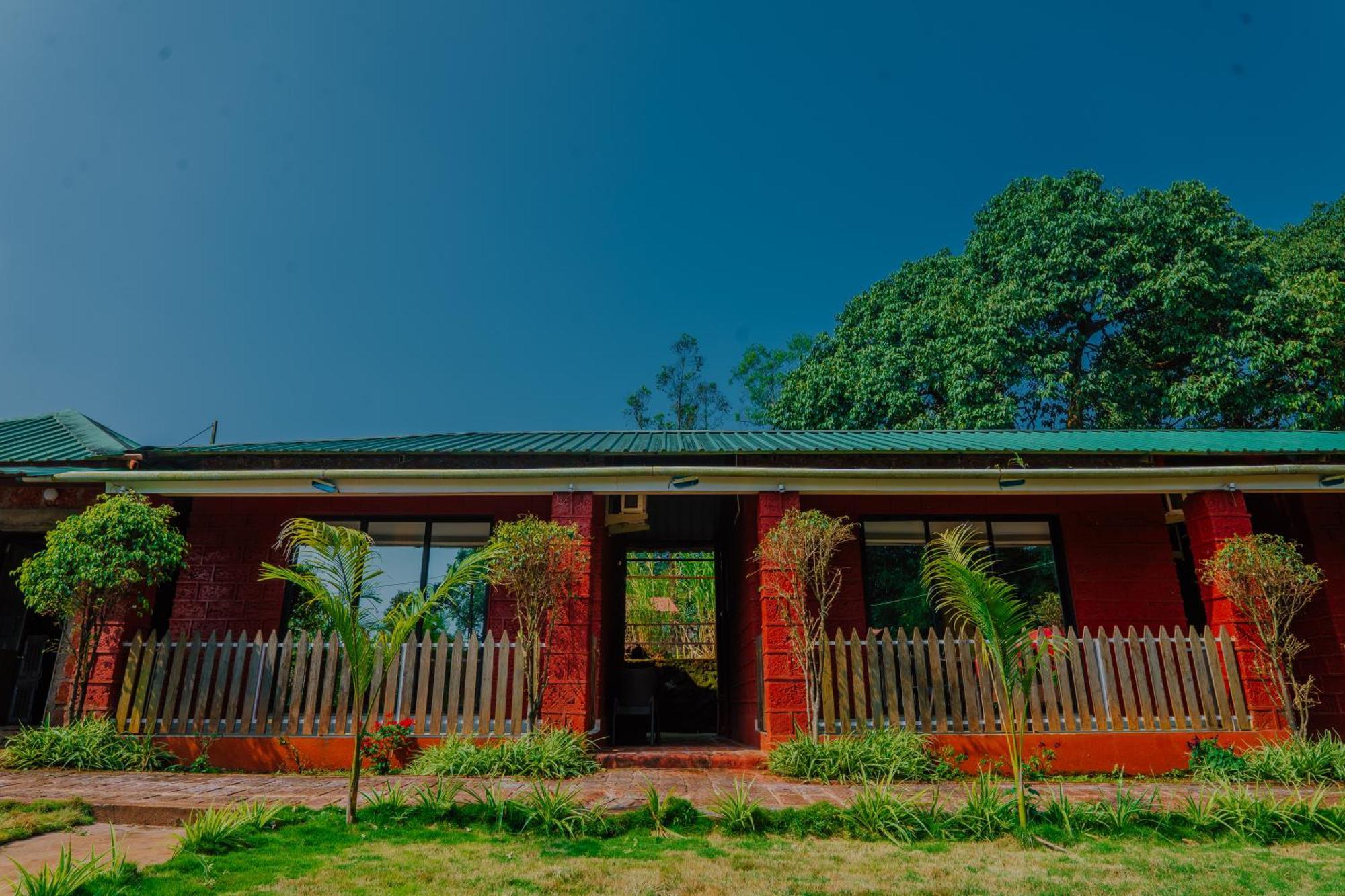 Hotel Oakwood Mahābaleshwar Eksteriør bilde